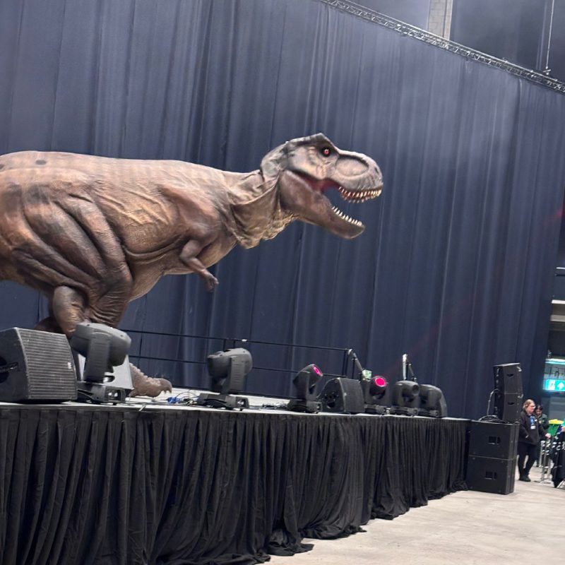 Jurassic Take-Over Day - OLLY